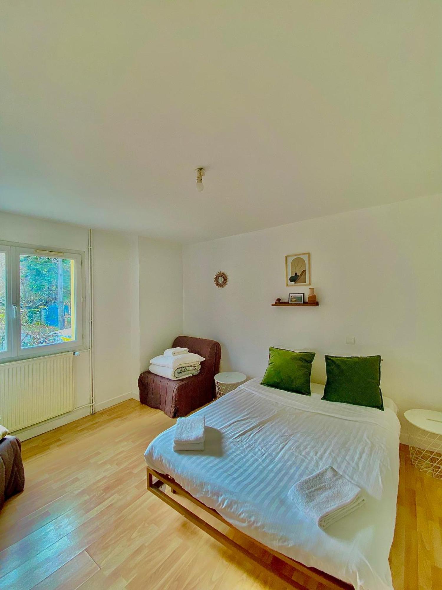 Chloe Du Appartement Montferrat (Isere)